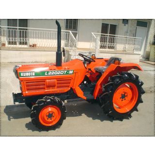 Tractor KUBOTA L2202DT-M