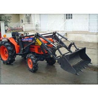 Tractor KUBOTA L4202DT with front loader