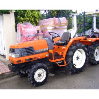 KUBOTA τρακτέρ GL200 4WD