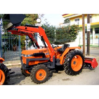 Tractor KUBOTA L2901 DT with Kubota front loader